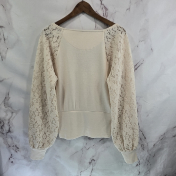 By Anthropologie Shirt Womes Large Cream Lace Sleeve Balloon Faux Wrap Sweater - Picture 7 of 15
